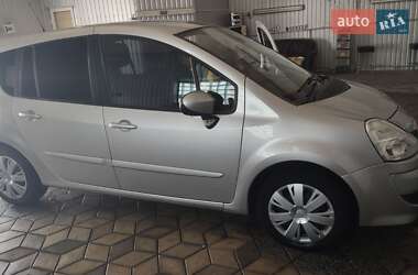 Хэтчбек Renault Modus 2010 в 