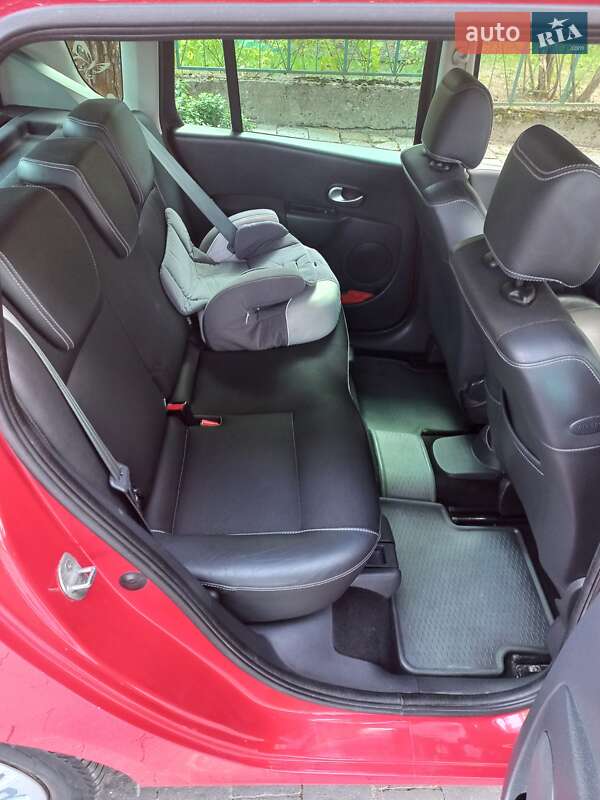 Хэтчбек Renault Modus 2010 в Львове
