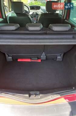 Хэтчбек Renault Modus 2010 в 