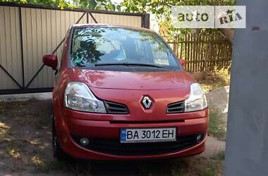 Хетчбек Renault Modus 2009 в Гайвороні