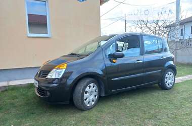 Хэтчбек Renault Modus 2004 в Виннице