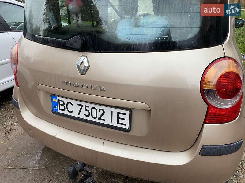 Хэтчбек Renault Modus 2005 в Бориславе