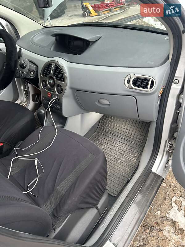Хэтчбек Renault Modus 2008 в Нежине