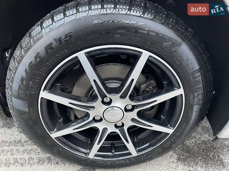 Хэтчбек Renault Modus 2007 в Кривом Роге