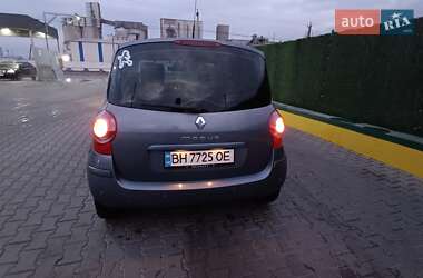 Хэтчбек Renault Modus 2007 в 