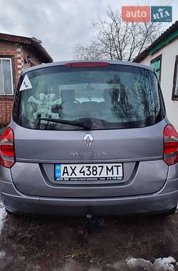 Хэтчбек Renault Modus 2009 в Краснокутске