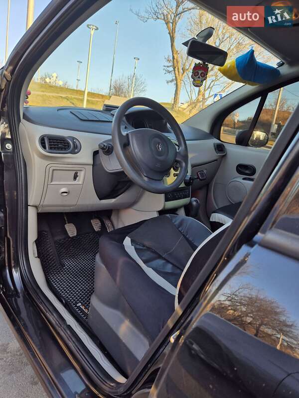 Хэтчбек Renault Modus 2006 в Виннице