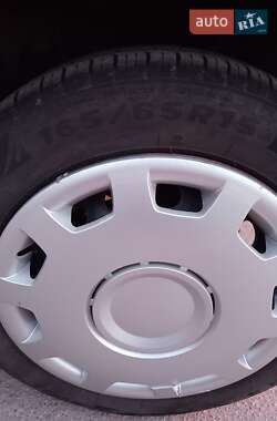 Хэтчбек Renault Modus 2005 в 