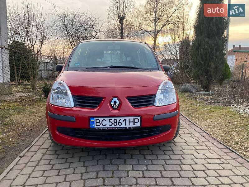 Хэтчбек Renault Modus 2007 в Городке