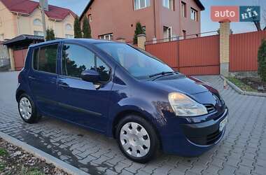 Хэтчбек Renault Modus 2009 в 