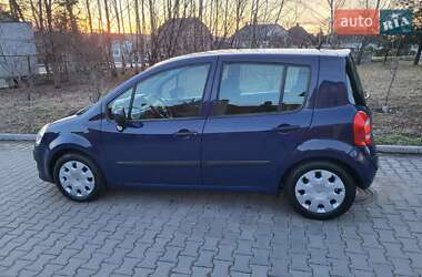 Хэтчбек Renault Modus 2009 в 