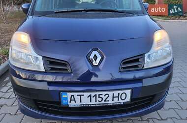 Хэтчбек Renault Modus 2009 в 