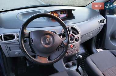 Хэтчбек Renault Modus 2009 в 