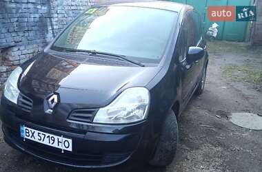 Хэтчбек Renault Modus 2009 в 
