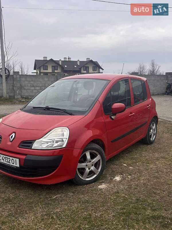 Хетчбек Renault Modus 2010 в Львові фото 3 Хетчбек Renault Modus 2010 в Львові