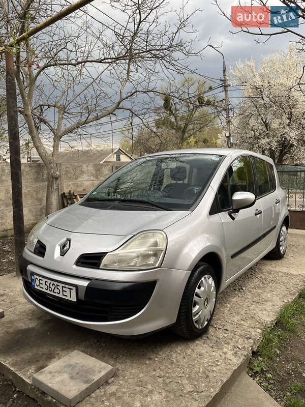 Хэтчбек Renault Modus 2008 в Черновцах