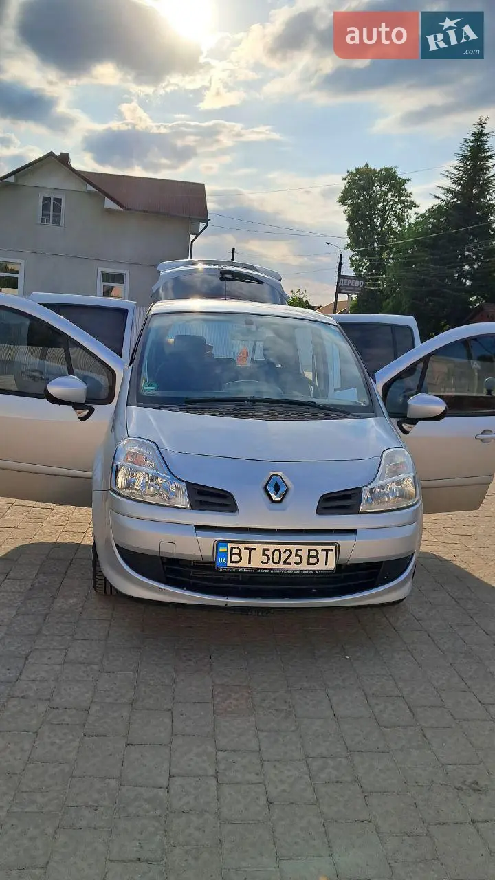 2010 Renault Modus - мініатюра 7
