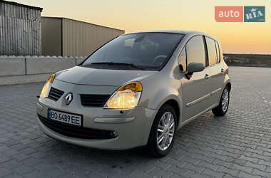Хэтчбек Renault Modus 2005 в 