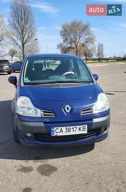 Хэтчбек Renault Modus 2010 в 