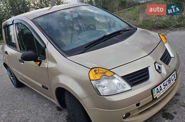 Хэтчбек Renault Modus 2004 в 