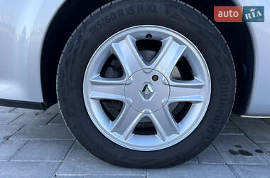 Хетчбек Renault Modus 2009 в 