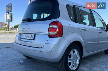 Хетчбек Renault Modus 2009 в 