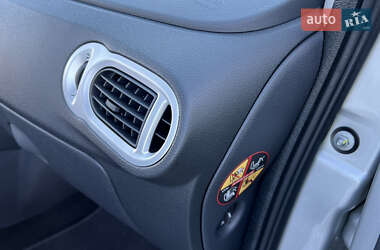 Хетчбек Renault Modus 2009 в 