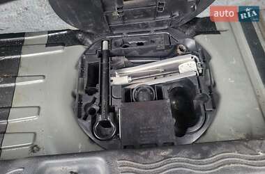 Хетчбек Renault Modus 2006 в 