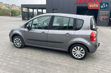 Хэтчбек Renault Modus 2010 в 