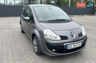 Хэтчбек Renault Modus 2010 в 
