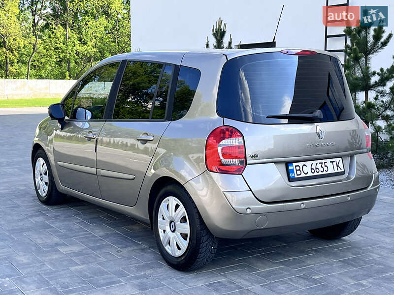 Хэтчбек Renault Modus 2008 в Луцке