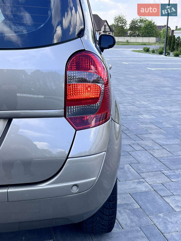 Хэтчбек Renault Modus 2008 в Луцке