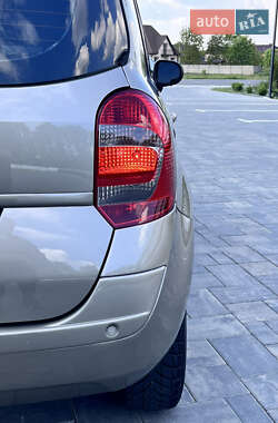 Хэтчбек Renault Modus 2008 в 