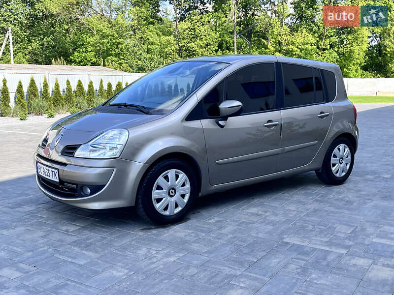 Хэтчбек Renault Modus 2008 в Луцке