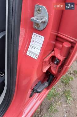 Хэтчбек Renault Modus 2006 в 