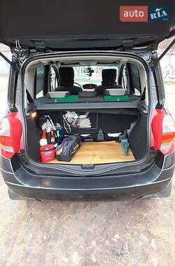 Хэтчбек Renault Modus 2009 в 