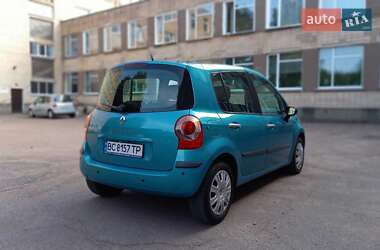Хэтчбек Renault Modus 2005 в 