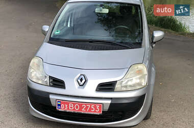 Хэтчбек Renault Modus 2009 в 