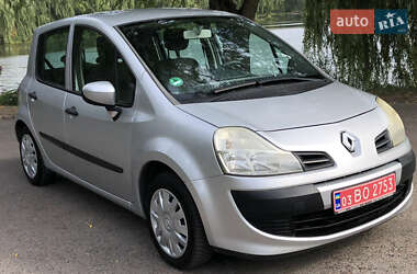 Хэтчбек Renault Modus 2009 в 