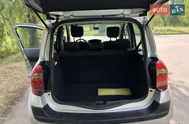 Хэтчбек Renault Modus 2009 в 