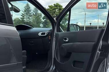 Хэтчбек Renault Modus 2008 в 