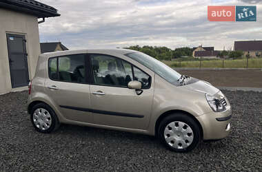 Хэтчбек Renault Modus 2007 в 