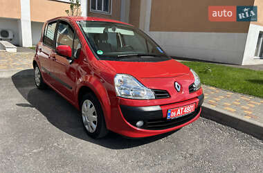 Хетчбек Renault Modus 2009 в Софіївській Борщагівці