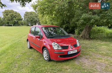 Хэтчбек Renault Modus 2007 в Остроге