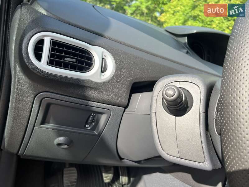 Хэтчбек Renault Modus 2007 в Ровно