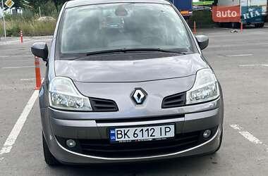 Хэтчбек Renault Modus 2007 в 