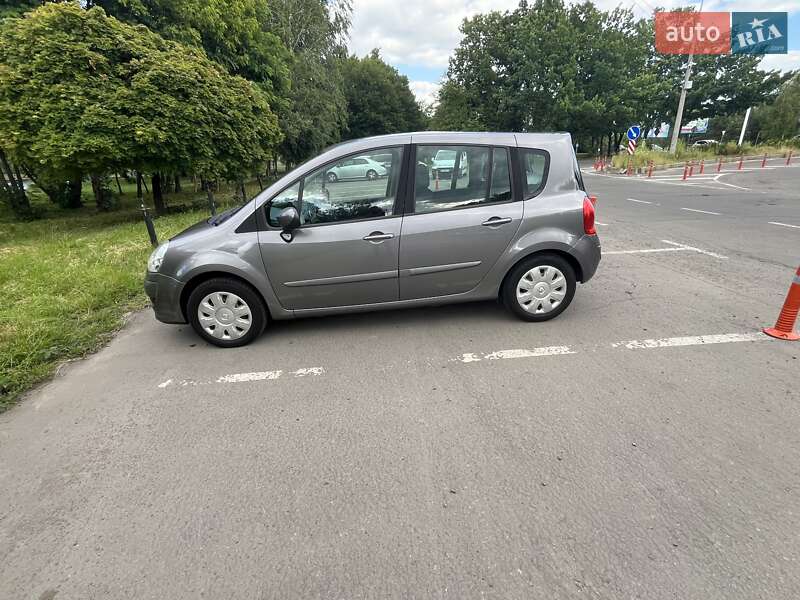 Хэтчбек Renault Modus 2007 в Ровно