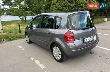 Хэтчбек Renault Modus 2007 в 