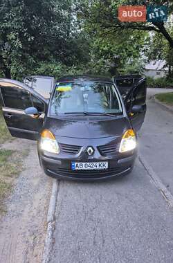 Хэтчбек Renault Modus 2006 в 