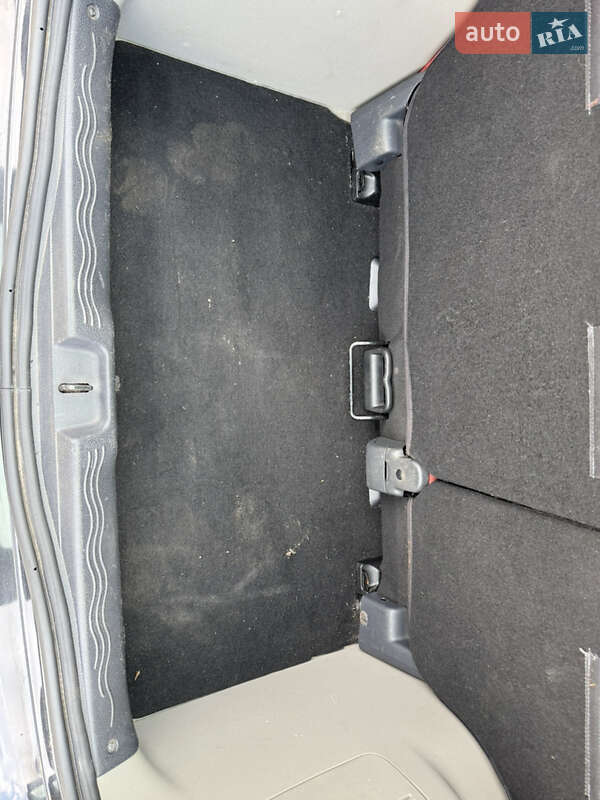 Хетчбек Renault Modus 2005 в Ковелі